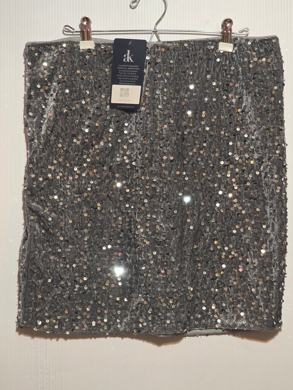 Anna-Kaci Gray Sequin Mini Skirt Size L Sparkly Glam Party NWT